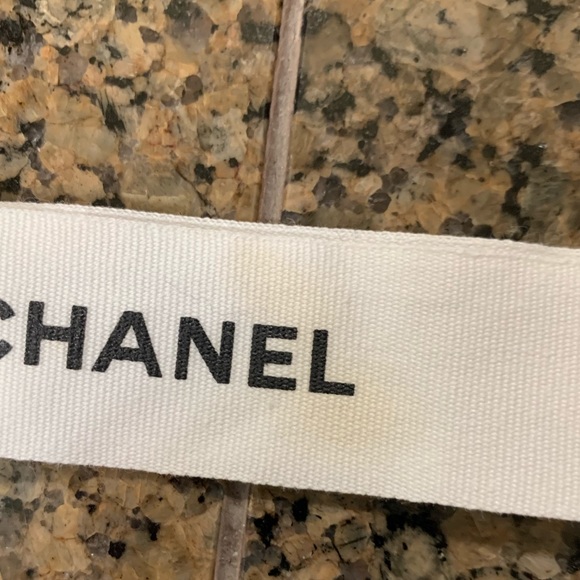 CHANEL ♥️ 10 1/2 foot of Ribbon. - Picture 5 of 5